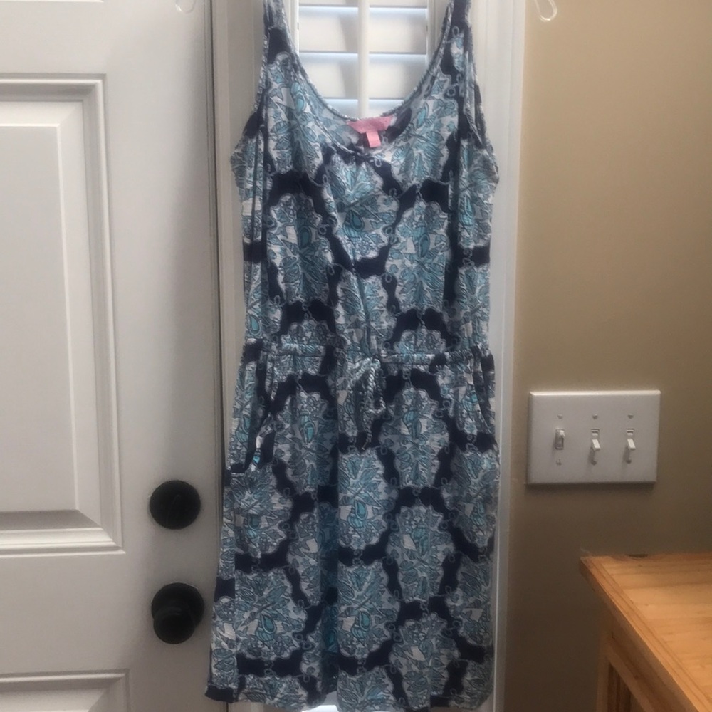 Lily Pulitzer sleeveless dress -with pockets